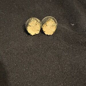 Kendra Scott Tessa Elegant Gold-Tone Stud Earrings